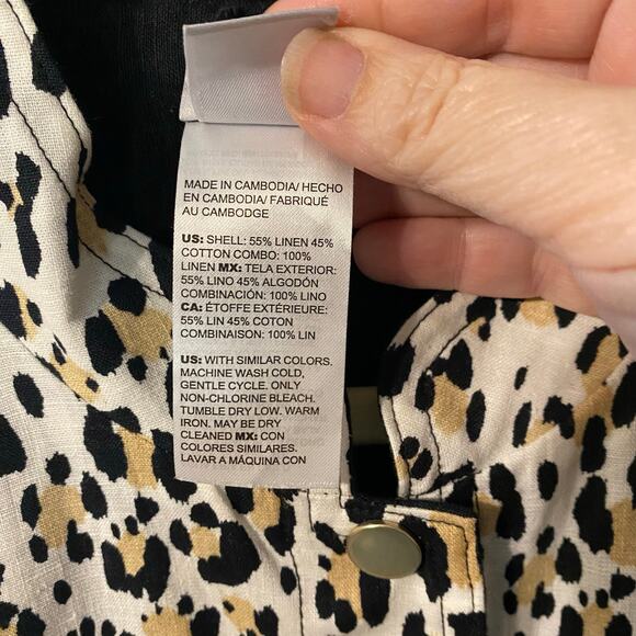 Chico’s Reversible Linen Jacket Leopard Print & Black Snap Front Size 2 (L/XL) - Picture 8 of 16